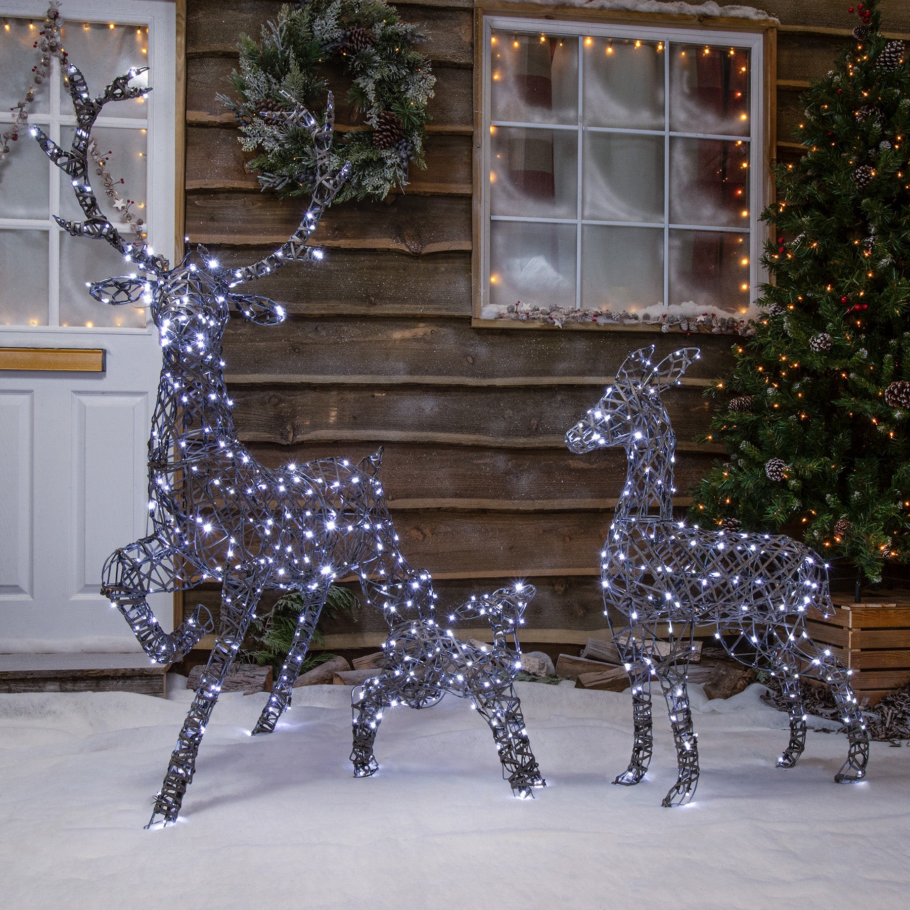 Grå Wicker Outdoor Light Up Christmas Stag Reindeer med 70 cm mor og fawn - Image 3